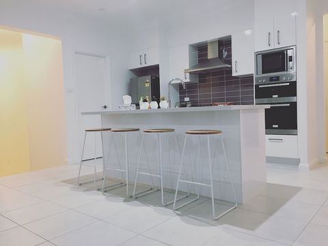 Edmondson Villas - Sydney - Accommodation Sunshine Coast 4