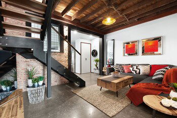 UNIQUE - New York Loft Style Townhouse - Accommodation Sunshine Coast 4