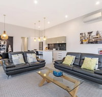 Chimneys on Bank - Accommodation Sunshine Coast