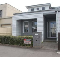 The Townhouse - Accommodation Sunshine Coast