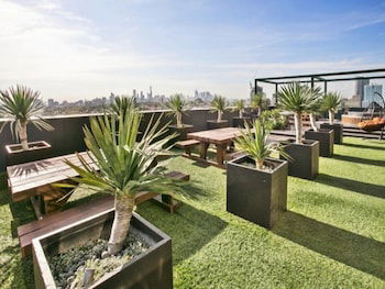 ERICA, 2BDR South Yarra Apartment - Accommodation Sunshine Coast 2