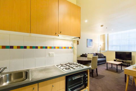 ELIZA, 2BDR Melbourne Apartment - Accommodation Sunshine Coast 4