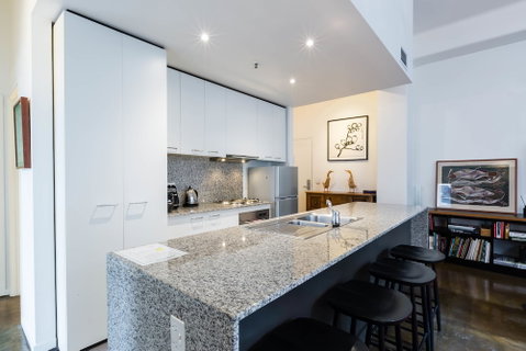 CYNTHIA, 2BDR Melbourne Apartment - Accommodation Sunshine Coast 2