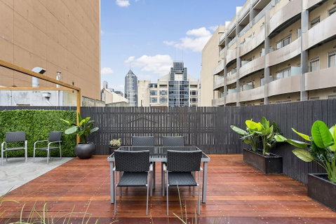 AERIN, 2BDR Melbourne Apartment - Accommodation Sunshine Coast 2