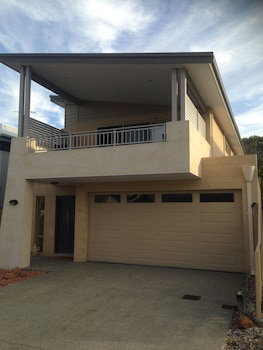 Busselton Holiday Home - Accommodation Sunshine Coast 0