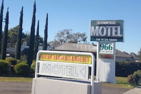 Banksia Motel - Accommodation Sunshine Coast 0