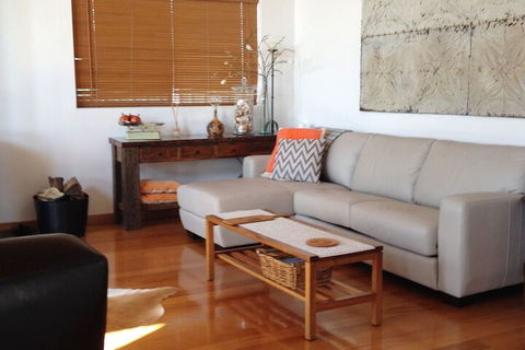 Ulverstone Boutique Accommodation - Accommodation Sunshine Coast 2