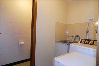 Hotham 1750 12 - Accommodation Sunshine Coast 2