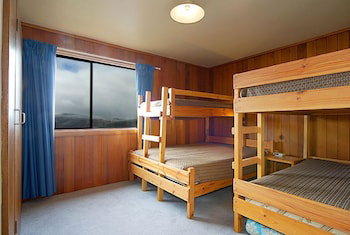Hotham 1750 11 - Accommodation Sunshine Coast 2