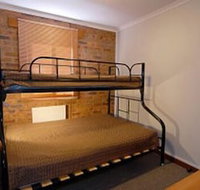Lawlers 19 - Accommodation Sunshine Coast
