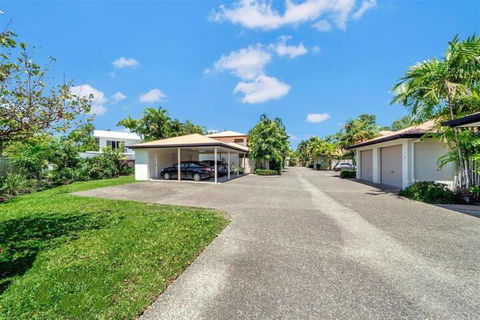 2br Amazing Beach House - Accommodation Sunshine Coast 2