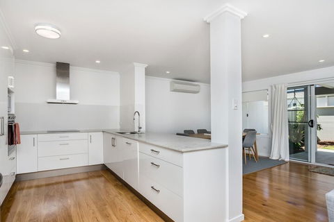 A PERFECT STAY - Amity At Seadrift - Accommodation Sunshine Coast 4