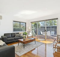 Bask at The Glade - Rejuvenate Stays - Accommodation Sunshine Coast