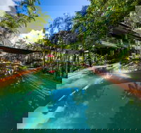 King Reef Resort - Accommodation Sunshine Coast