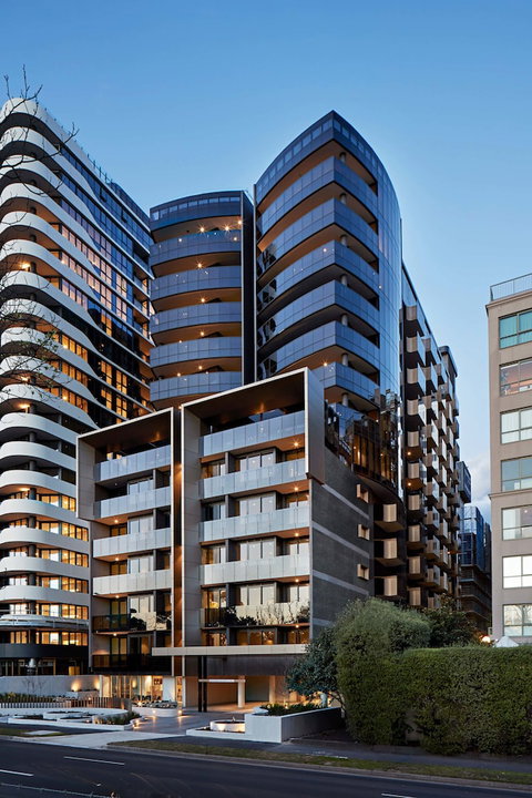 Tyrian Serviced Apartments - Albert Park Lake - Accommodation Sunshine Coast 0
