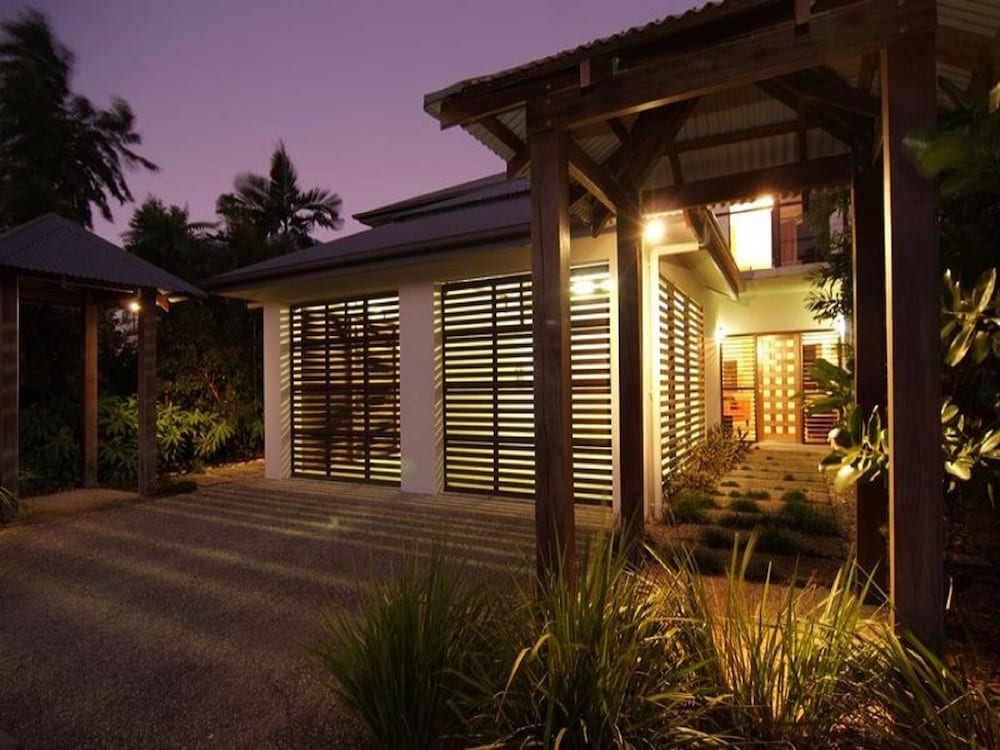 Port Douglas QLD Accommodation Sunshine Coast