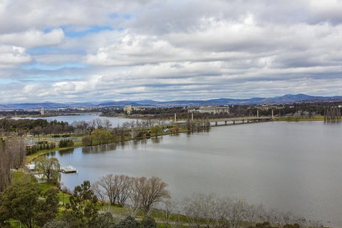 Accommodate Canberra - Nishi - Accommodation Sunshine Coast 0