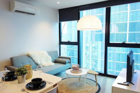 Victoria One 2 Bedroom, 2 Bathroom Apartment - Accommodation Sunshine Coast 0
