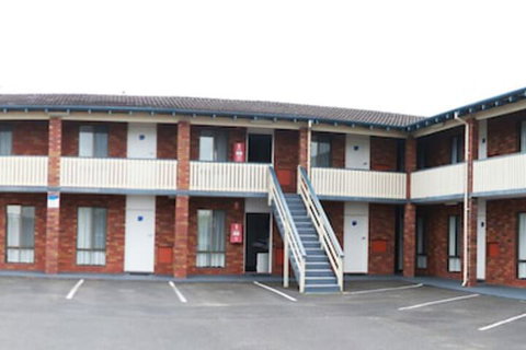Busselton Motel - Accommodation Sunshine Coast 2