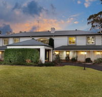 Luxury Bungalow - Accommodation Sunshine Coast