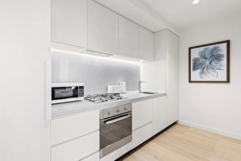 Empire Apartment - Accommodation Sunshine Coast 2