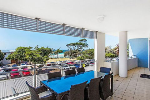 KINGSCLIFF OCEAN FRONT TERRACE 4 - Accommodation Sunshine Coast 1