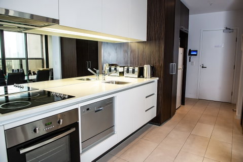 Madison Apartment - Accommodation Sunshine Coast 3