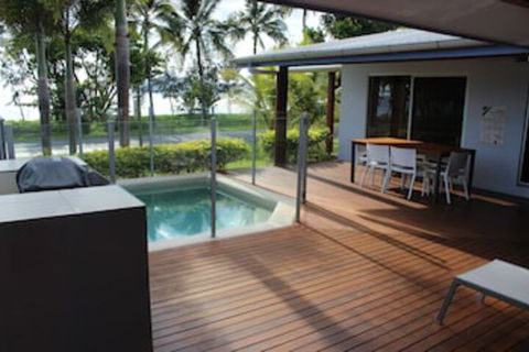 Banfields Retreat - Accommodation Sunshine Coast 0