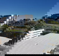 Beau Monde Apartments Newcastle - Worth Place Apartment - Accommodation Sunshine Coast