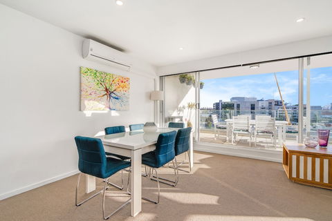 Beau Monde Apartments Newcastle - Worth Place Apartment - Accommodation Sunshine Coast 4