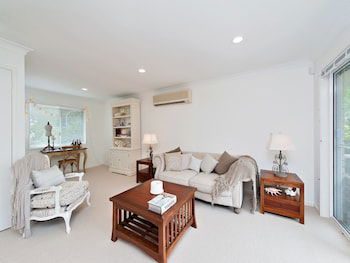Rocky Point Road Fantasea 3 75 - Accommodation Sunshine Coast 0
