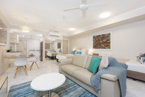 Darwin Executive Studio - Accommodation Sunshine Coast 5