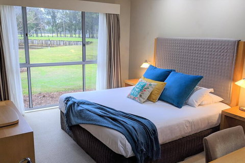 Jewel In The Crowne - Accommodation Sunshine Coast 1
