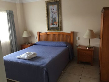 Westside Tavern And Motel - Accommodation Sunshine Coast 4