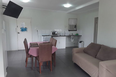 Accommodation On Sheridan - Accommodation Sunshine Coast 1