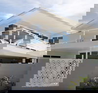 Paddle on Seven Mile Lennox Head - Accommodation Sunshine Coast