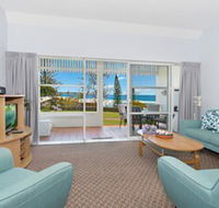 Quarterdeck Unit 2 Lennox Head - Accommodation Sunshine Coast