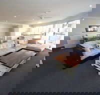 Ocean Shores Unit 11 at South West Rocks - Accommodation Sunshine Coast