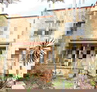 Ocean Shores Unit  No 4 - Accommodation Sunshine Coast