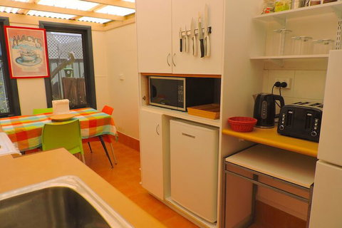 Enchantment By The Sea - Accommodation Sunshine Coast 2