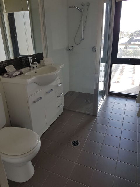 Watt Street Studio Apartment W / Ocean Views - Accommodation Sunshine Coast 1