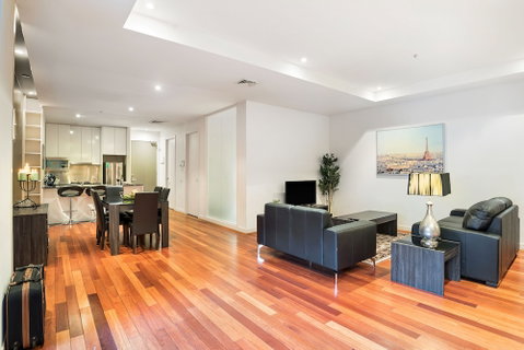 Sanctuary Apartments - Collins St CBD - Accommodation Sunshine Coast 1