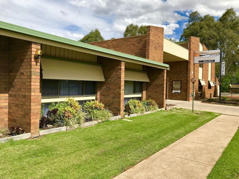 River Motel - Accommodation Sunshine Coast 0