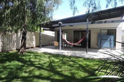 Endless Summer - Accommodation Sunshine Coast 1