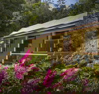 Creek Cottage - Accommodation Sunshine Coast