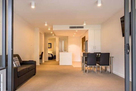 Civic Apartments - Accommodation Sunshine Coast 1
