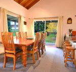 Camellia Lodge - Accommodation Sunshine Coast