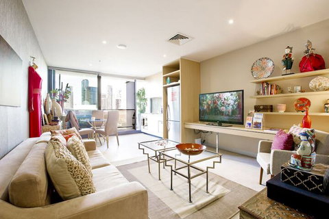 Stylish 1 Bedroom Apartment Amazing City Views - Accommodation Sunshine Coast 2