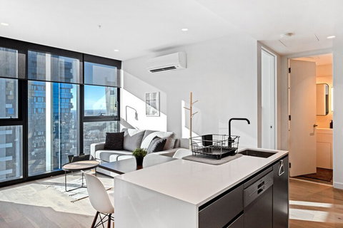 Victoria One Suites - Accommodation Sunshine Coast 4