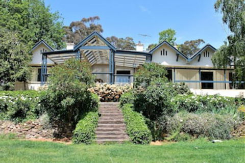 Cobbs Hill Estate Homestead - Accommodation Sunshine Coast 0
